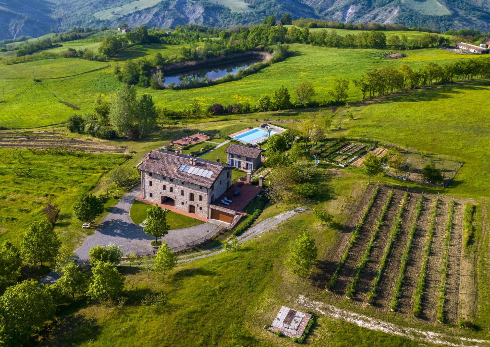 Agriturismo Podere Prasiano Marano sul Panaro Exterior photo