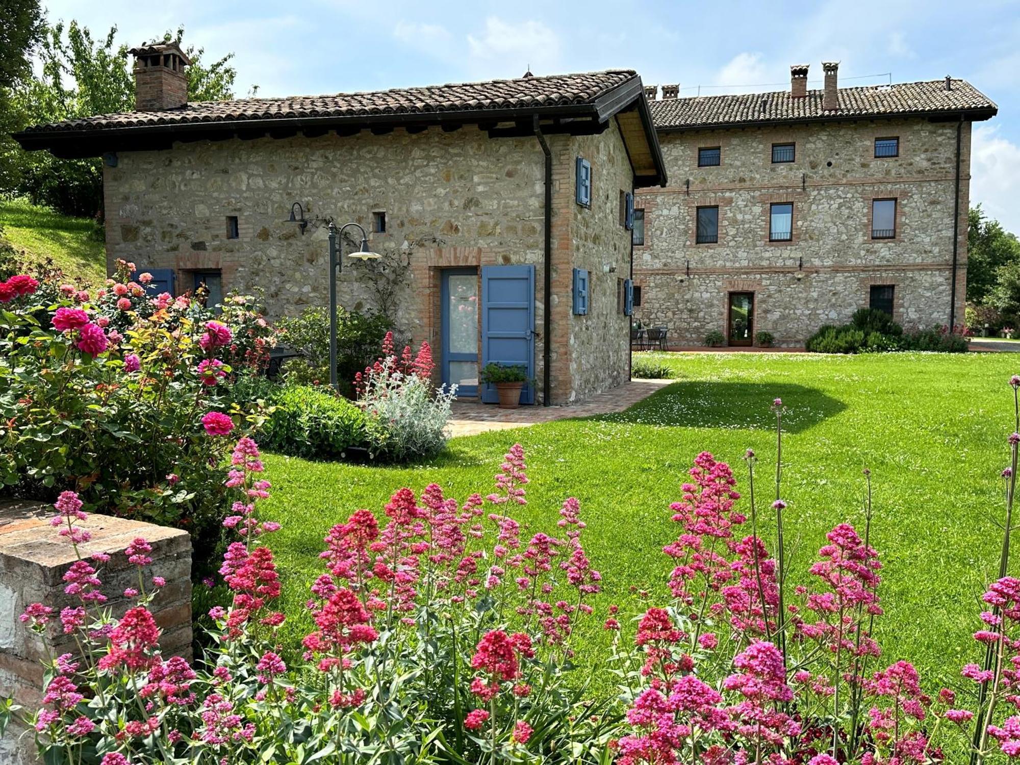 Agriturismo Podere Prasiano Marano sul Panaro Exterior photo
