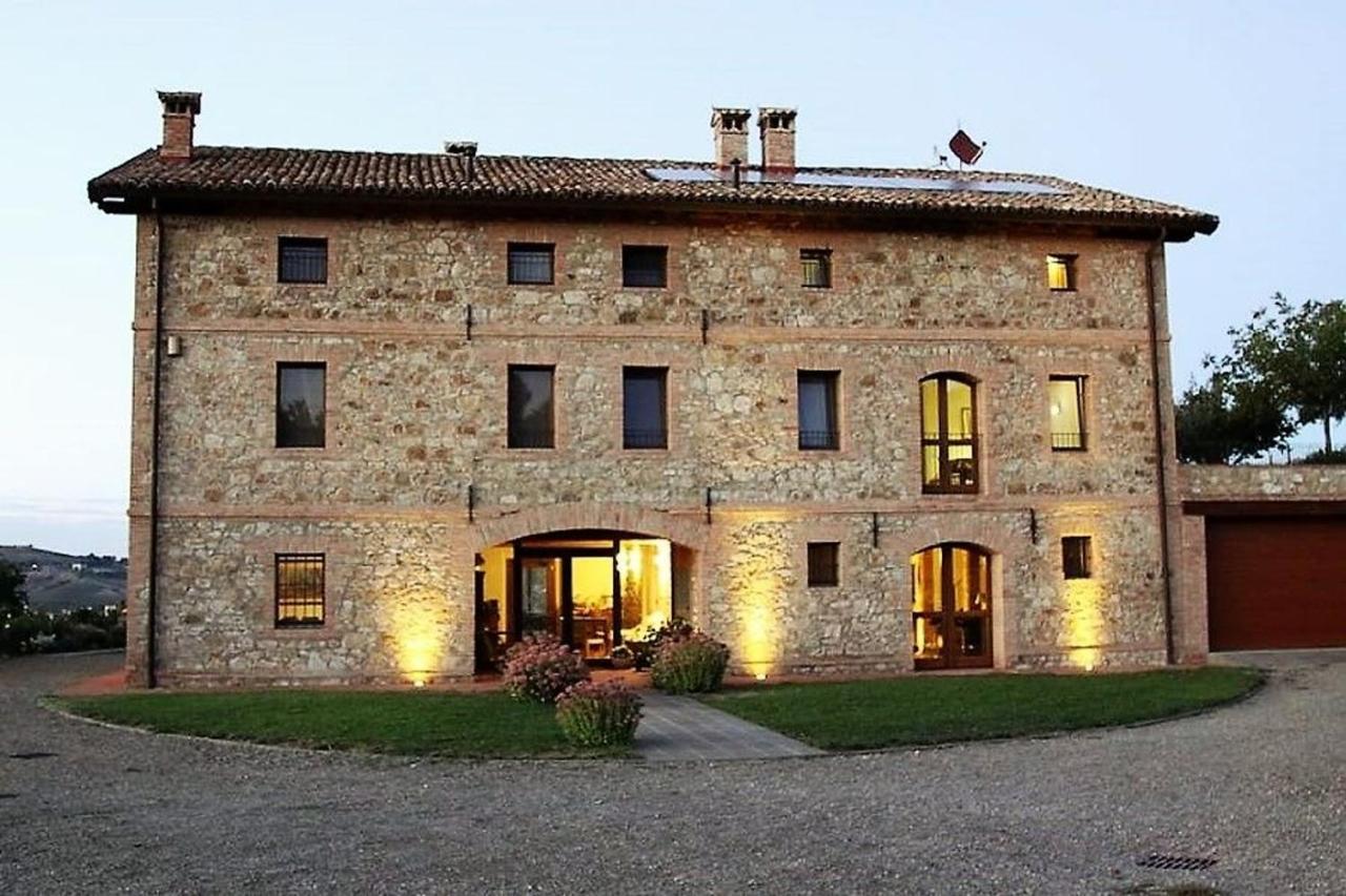 Agriturismo Podere Prasiano Marano sul Panaro Exterior photo