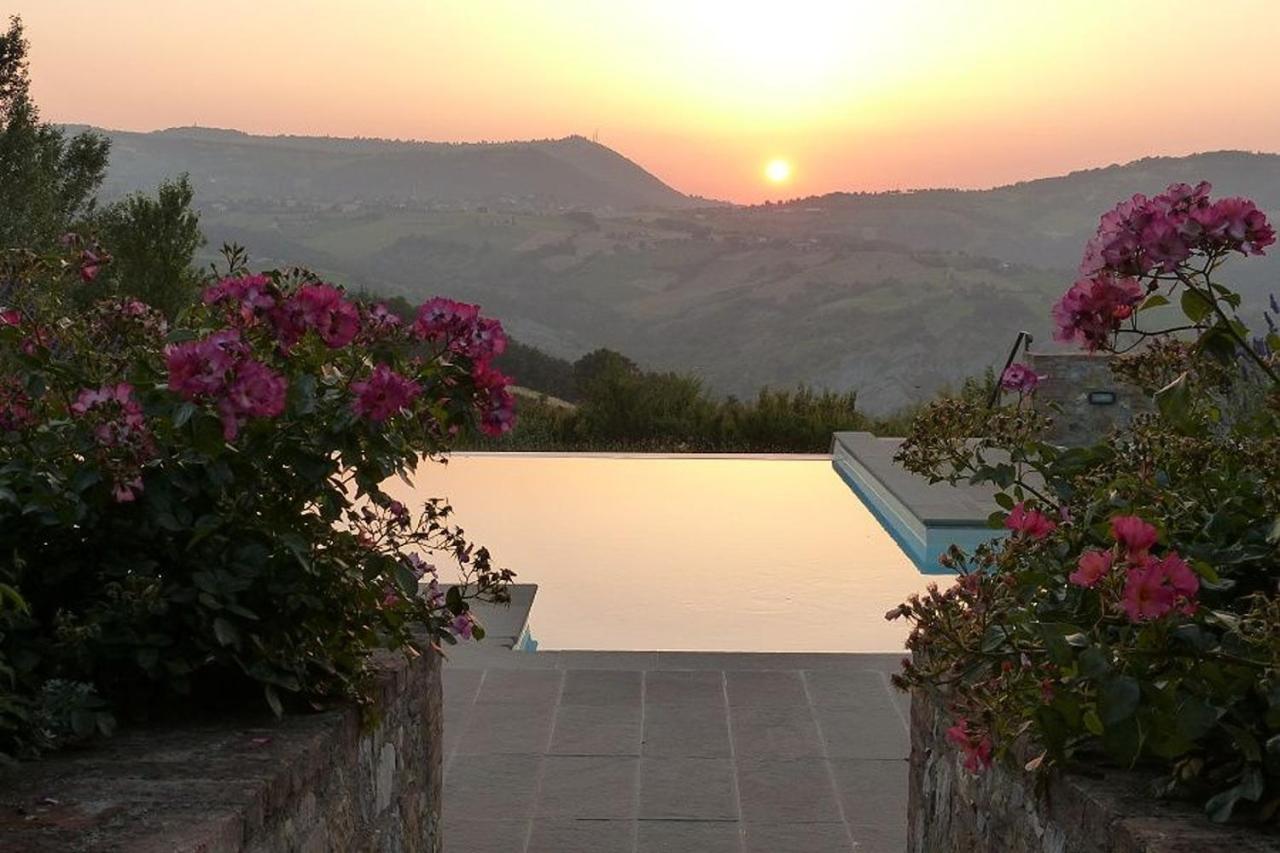 Agriturismo Podere Prasiano Marano sul Panaro Exterior photo